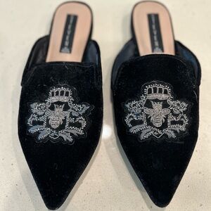 Steve Madden Velma Black Flats